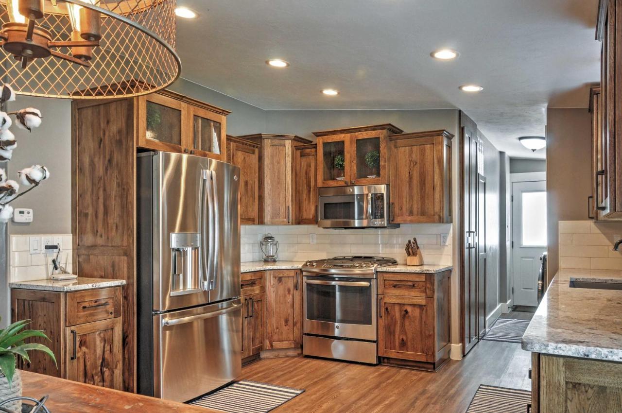Rustic Chic Home 10 Mi To Otter Creek State Park! Circleville Eksteriør bilde